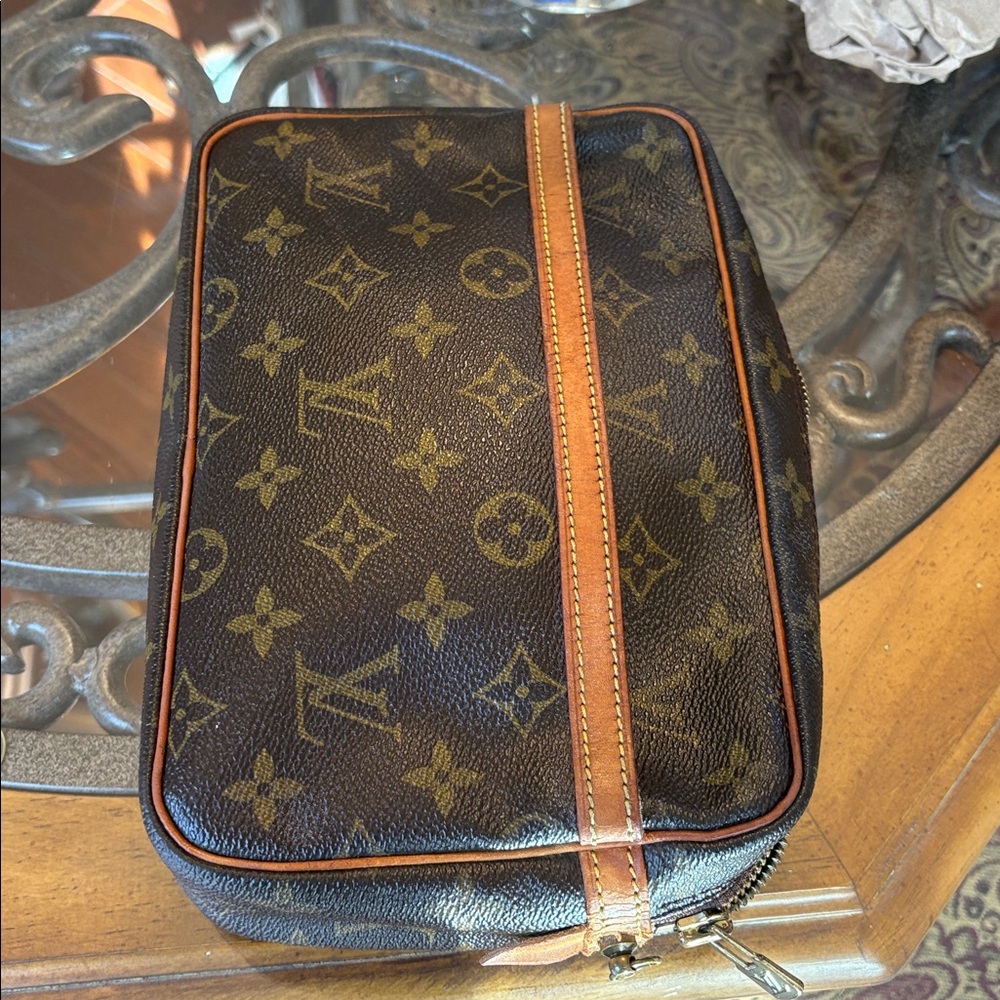 LOUIS VUITTON Monogram Compiegne 23 Clutch Bag M51847 LV w/ COA